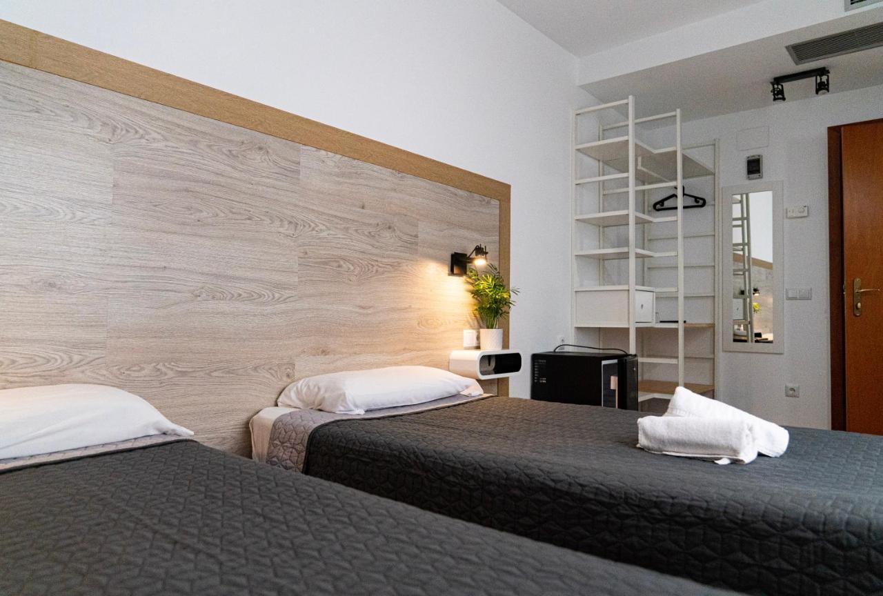 Hotel Ridomar 365 โยเรตเดมาร์ ภายนอก รูปภาพ
