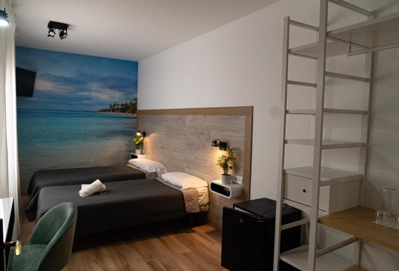 Hotel Ridomar 365 โยเรตเดมาร์ ภายนอก รูปภาพ